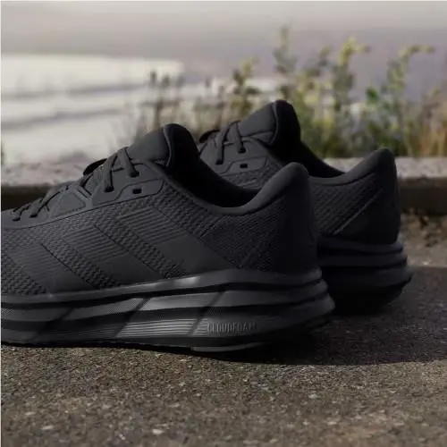 Adidas shoes - Core Black / Core Black / Core Black 8