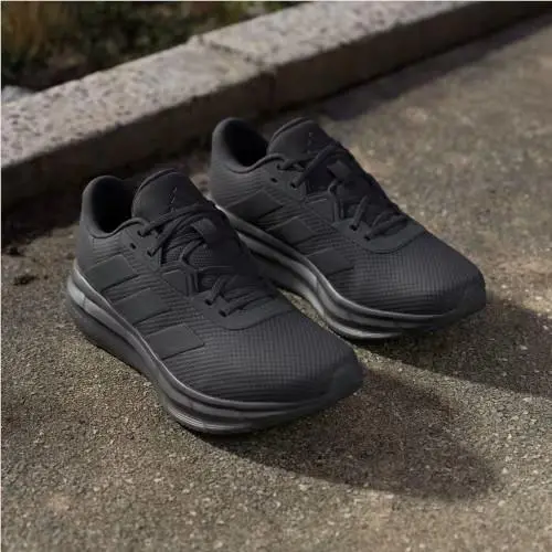 Adidas shoes - Core Black / Core Black / Core Black 17