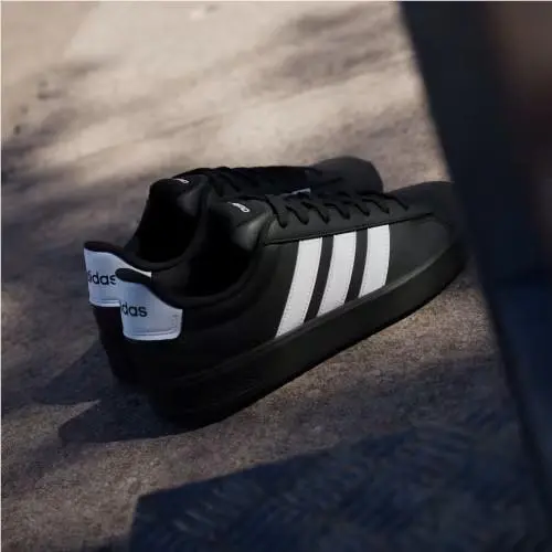 Adidas shoes - Core Black / Cloud White / Cloud White 14