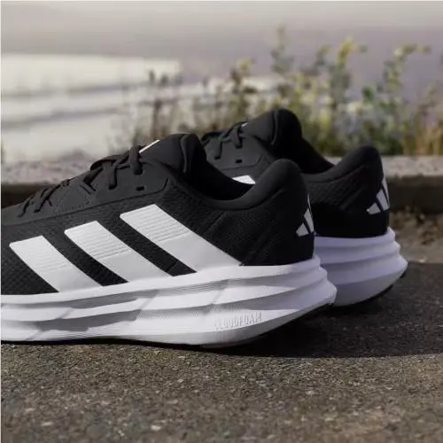 Adidas shoes - Core Black / Cloud White / Core Black 19