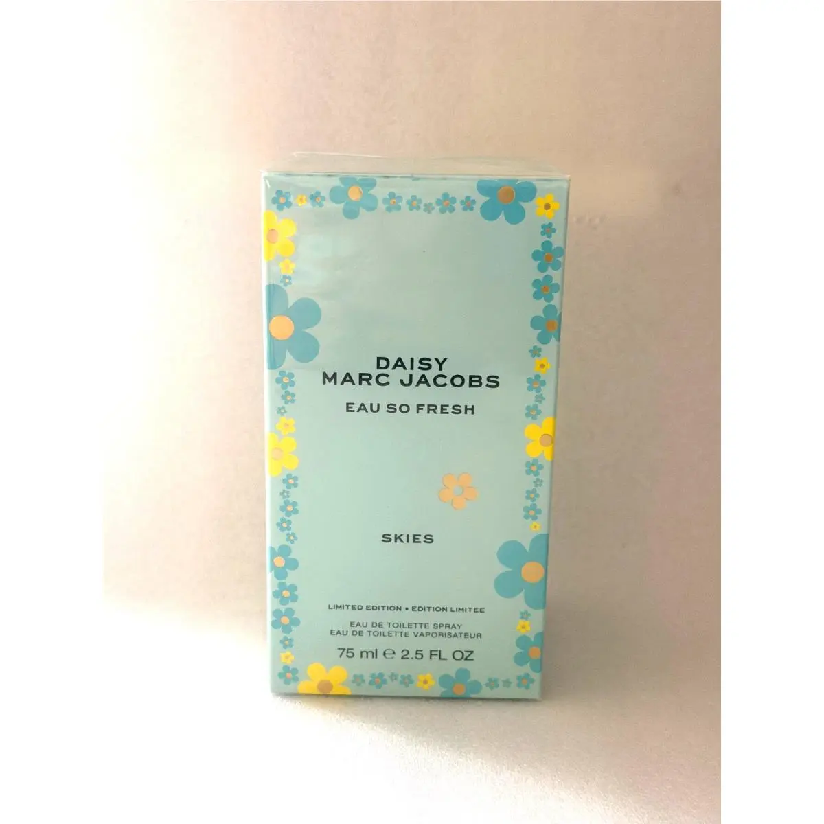 Daisy Eau SO Fresh Skies 2.5 oz Eau De Toilette Spray Limited Ed by Marc Jacobs