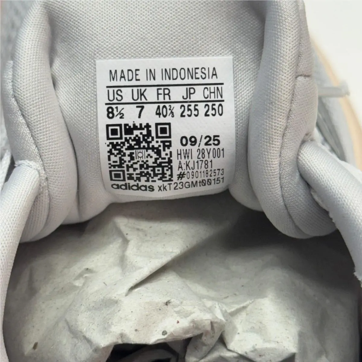 Adidas shoes - KJT781 - KJT781 - White 5