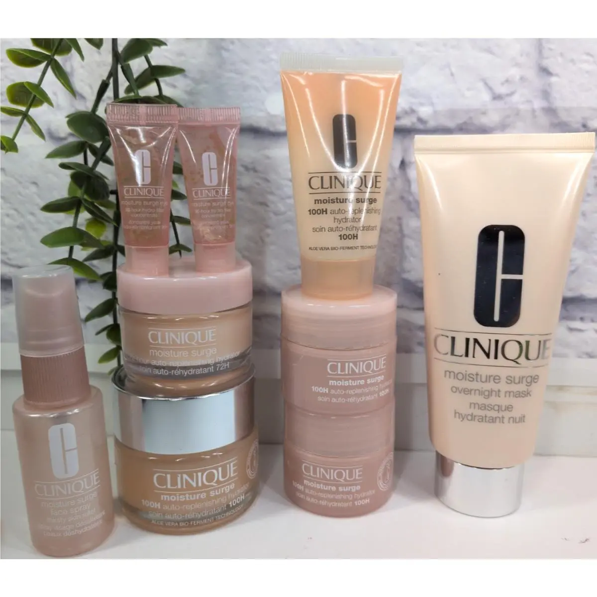 Moisture Surge Lot 9  100H 72H Replenishing Hydrator Mask Eyes Face by Clinique
