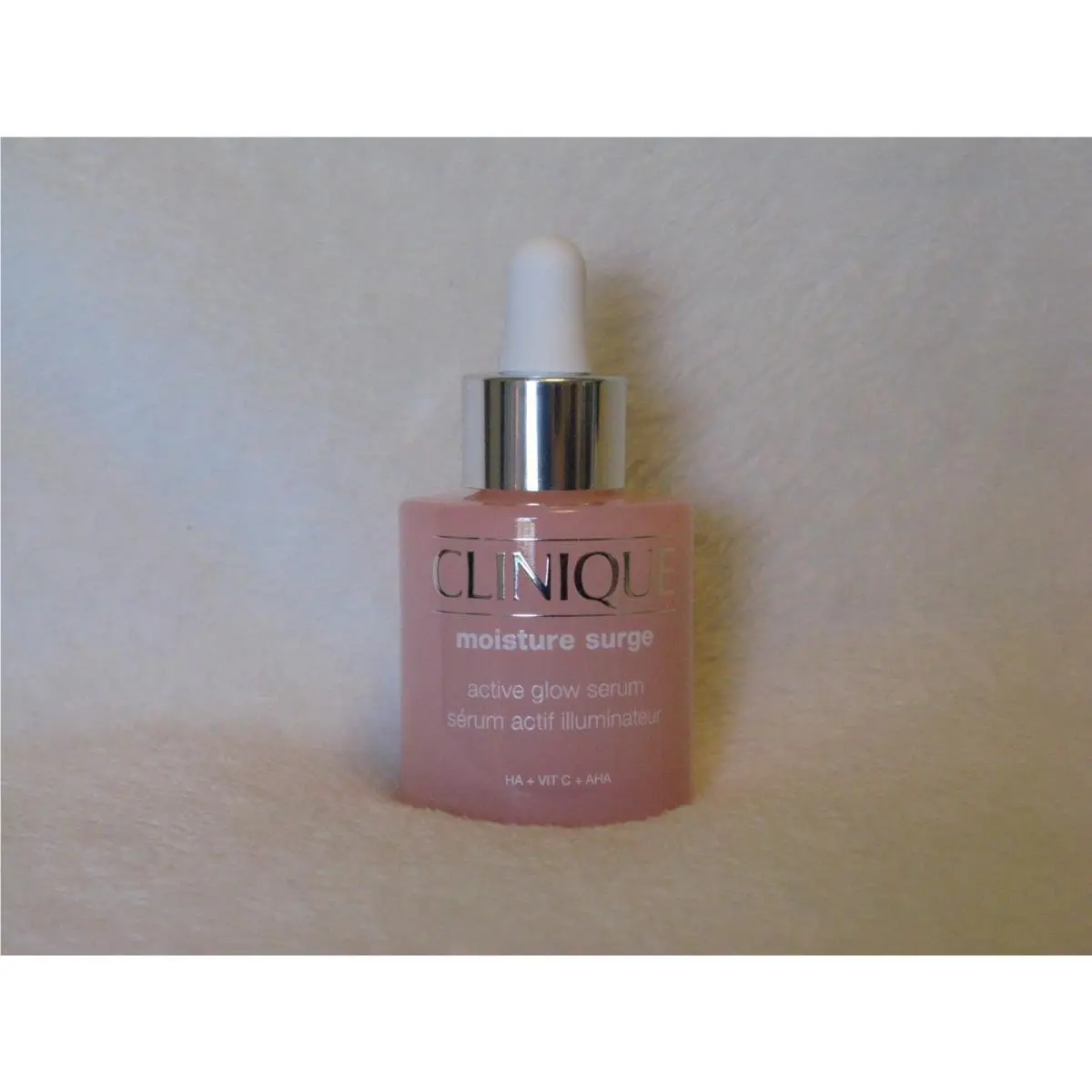 Moisture Surge Active Glow Serum 1oz Bottle by Clinique