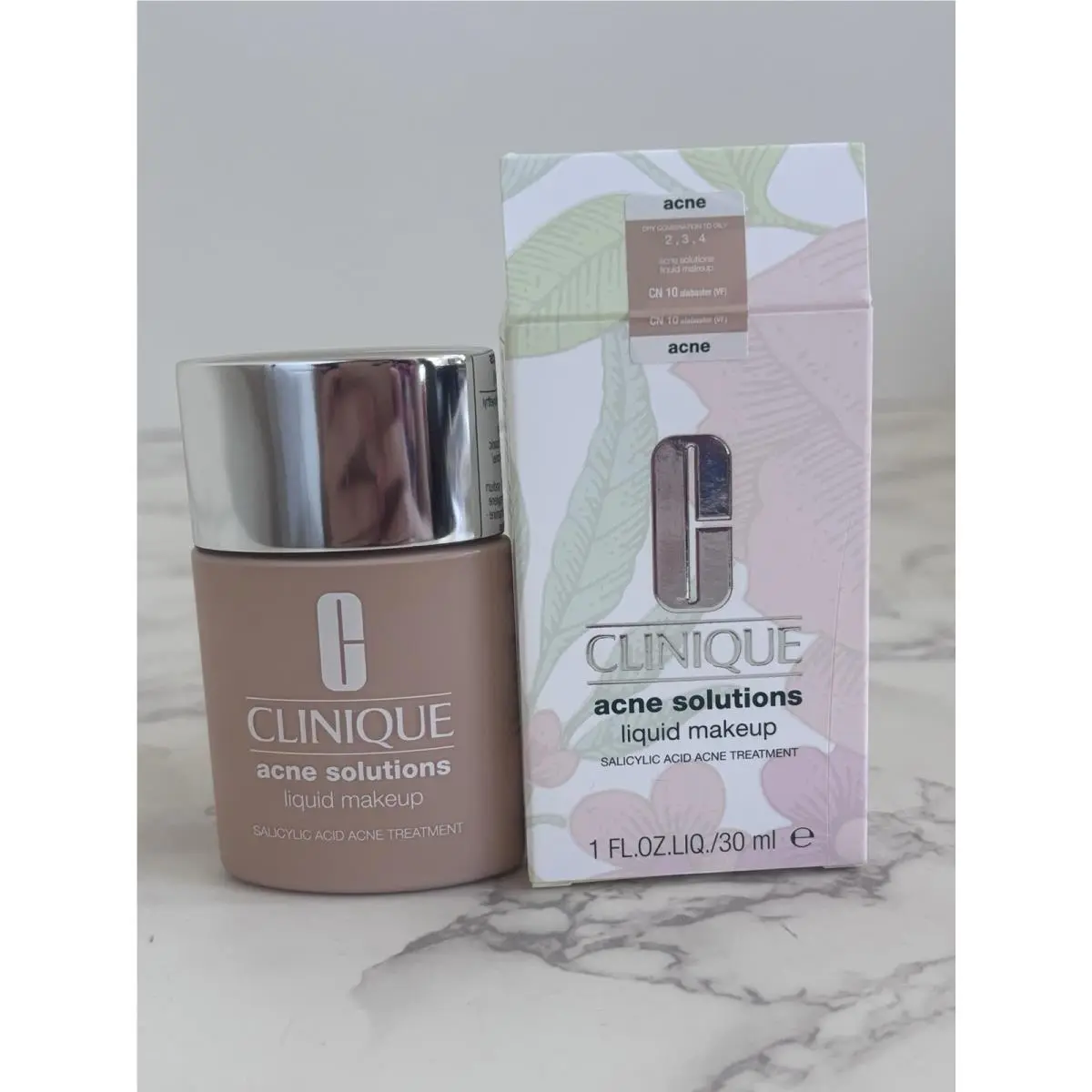 Acne Solutions Liquid Makeup CN 10 Alabaster 1 oz / 30mL Full Size by Clinique