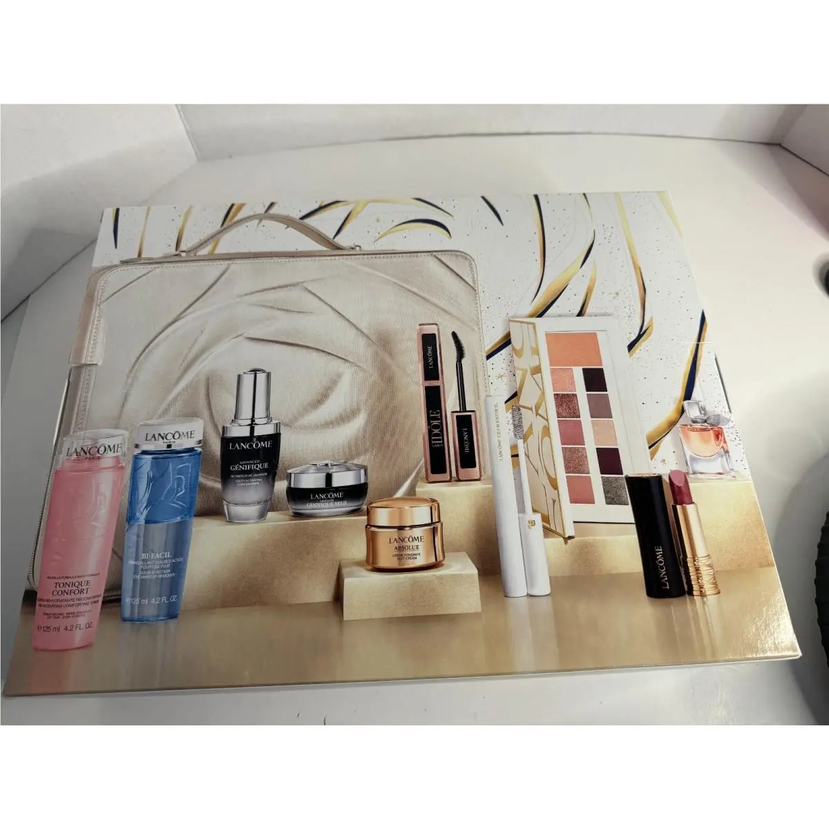 Lancome Holiday Beauty Box 10 Iconic Pieces of Skincare Makeup Gift Set