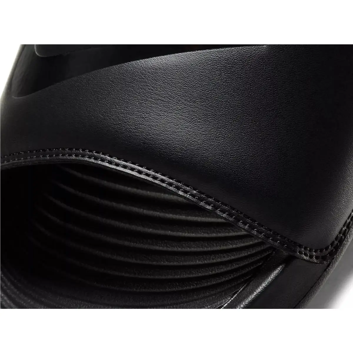 Nike shoes - Black 8