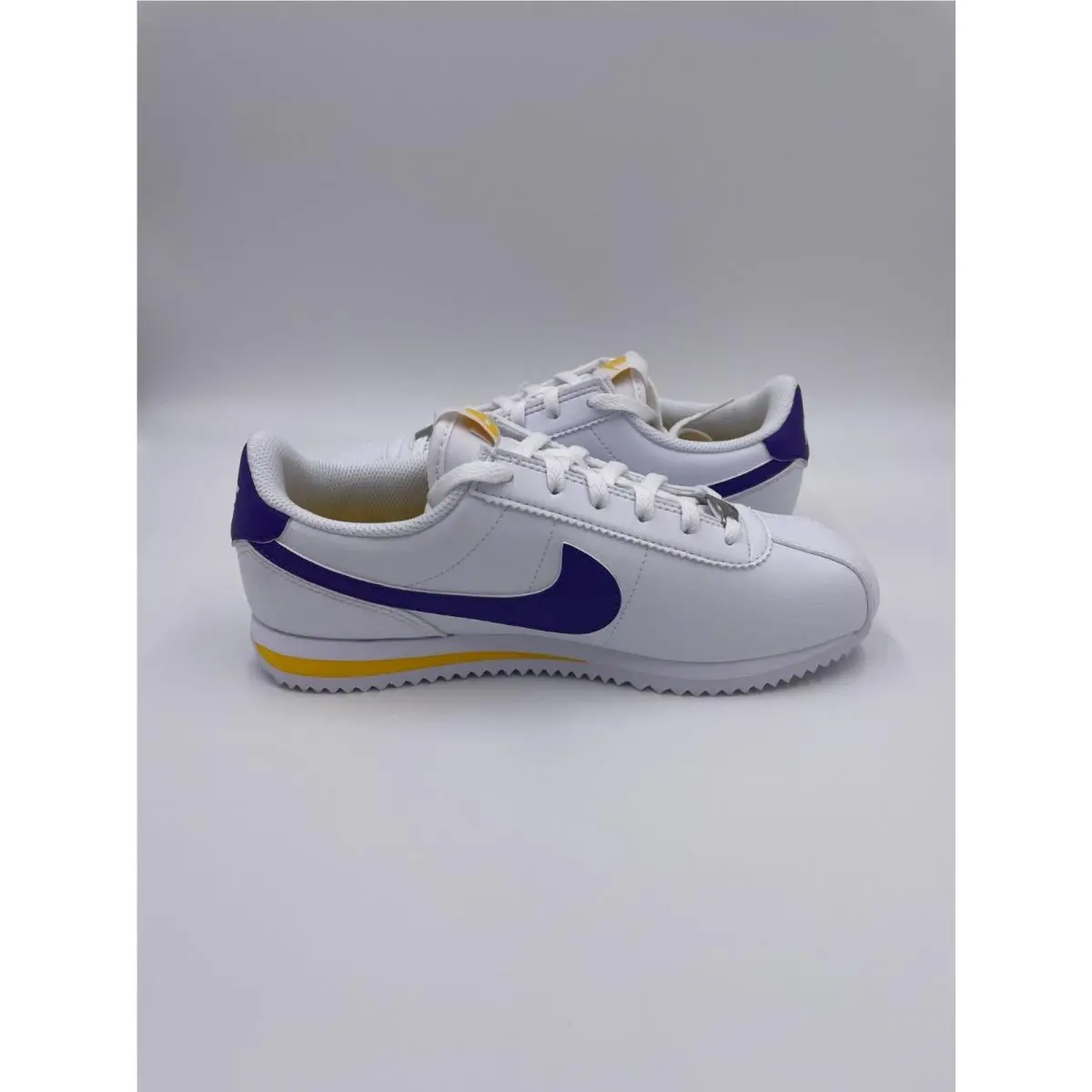Nike shoes - Nike Cortez - Cortez - DM0950-105 - White 0