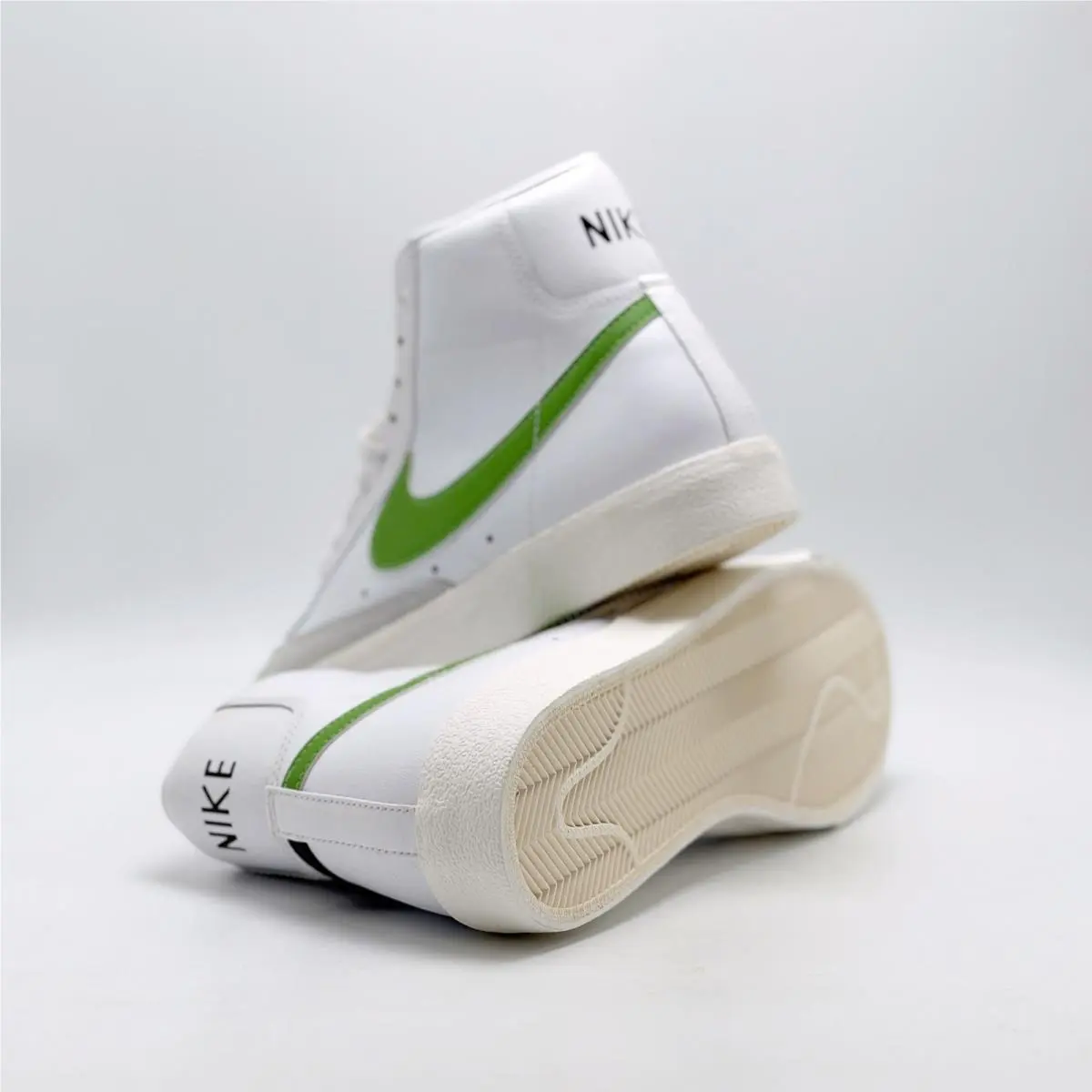 Nike shoes - Nike Blazer - Blazer - BQ6806-116 - White 9