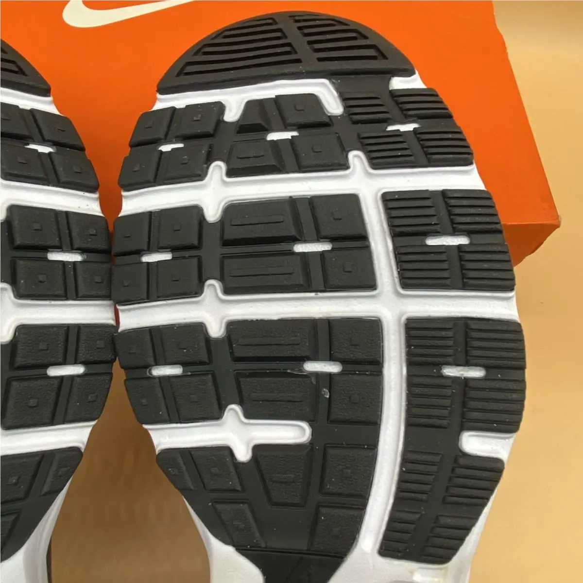 Nike shoes - Nike Dart 10 - Dart - 580524-002 - Black (UPC: 0826216002450) 17