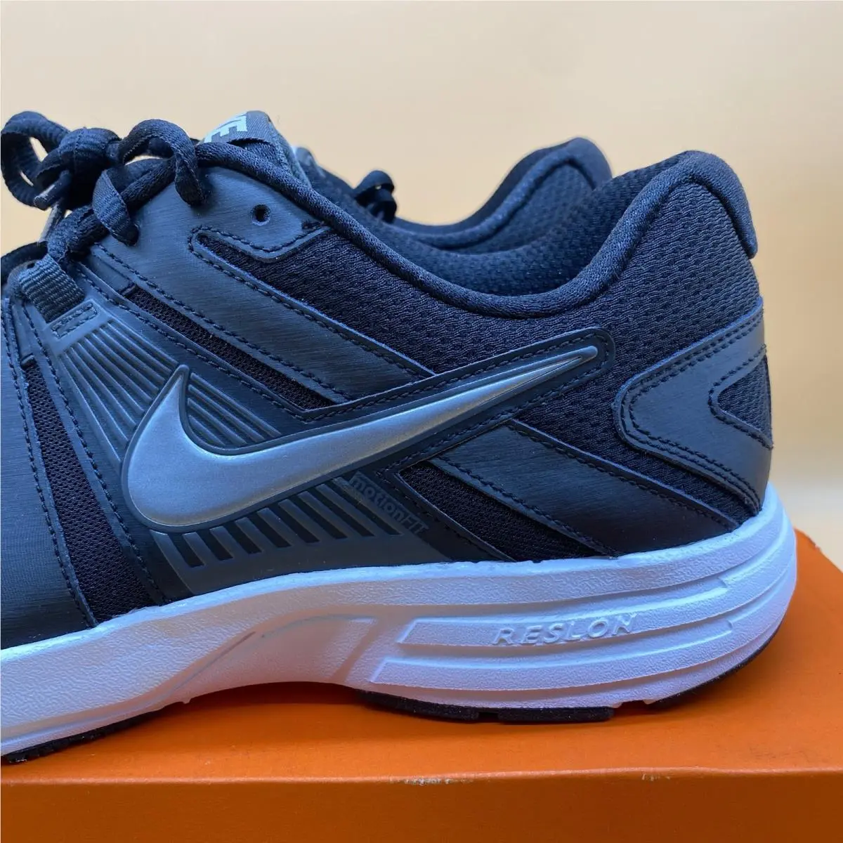 Nike shoes - Nike Dart 10 - Dart - 580524-002 - Black (UPC: 0826216002450) 2