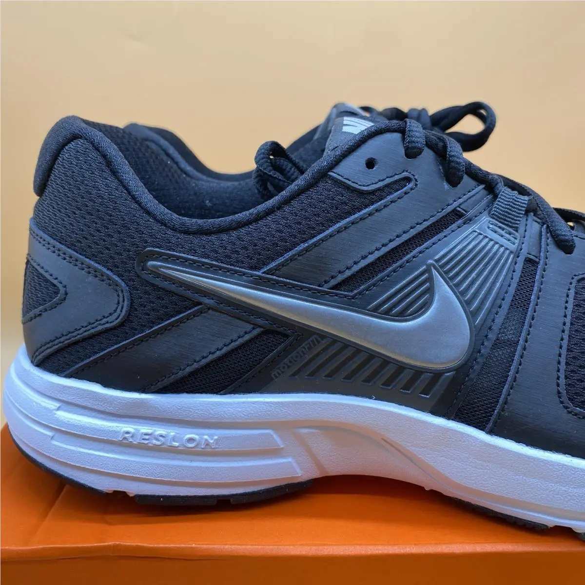 Nike shoes - Nike Dart 10 - Dart - 580524-002 - Black (UPC: 0826216002450) 6