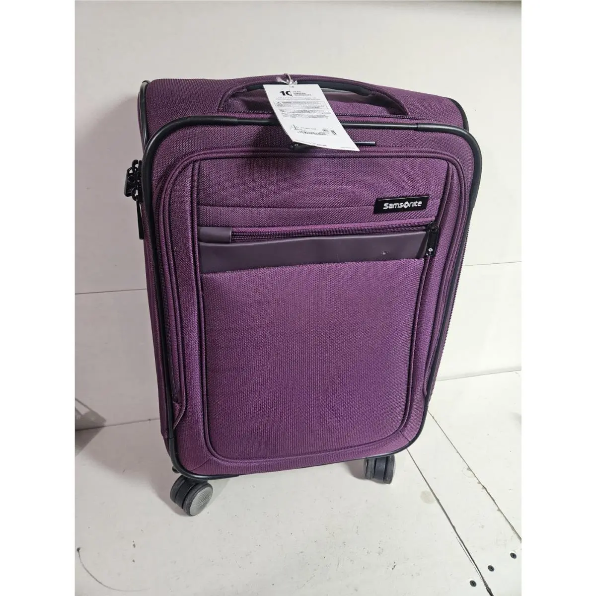 Ascella 3.0 24” Lightweight Softside Luggage - Light Plum by Samsonite