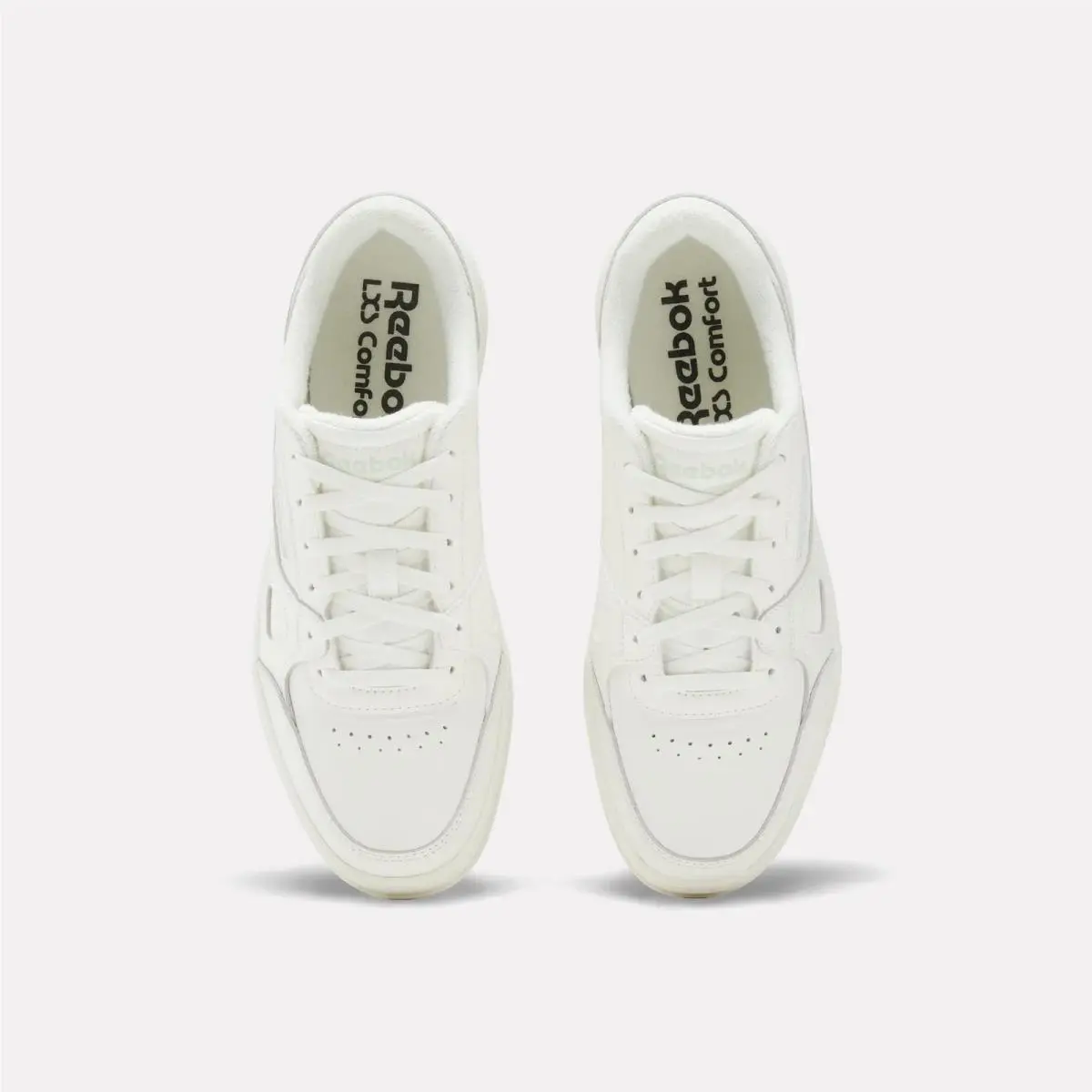 Reebok shoes - White/Digital Blue 6