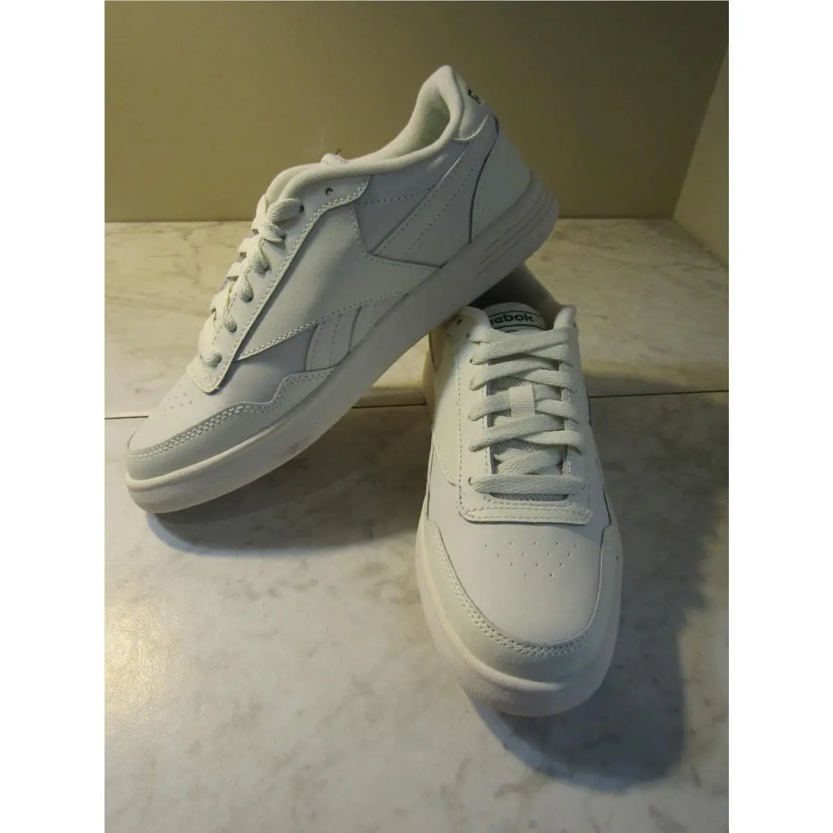 Reebok shoes - Reebok Club MEMT - Club MEMT - 195962253165 - White 1