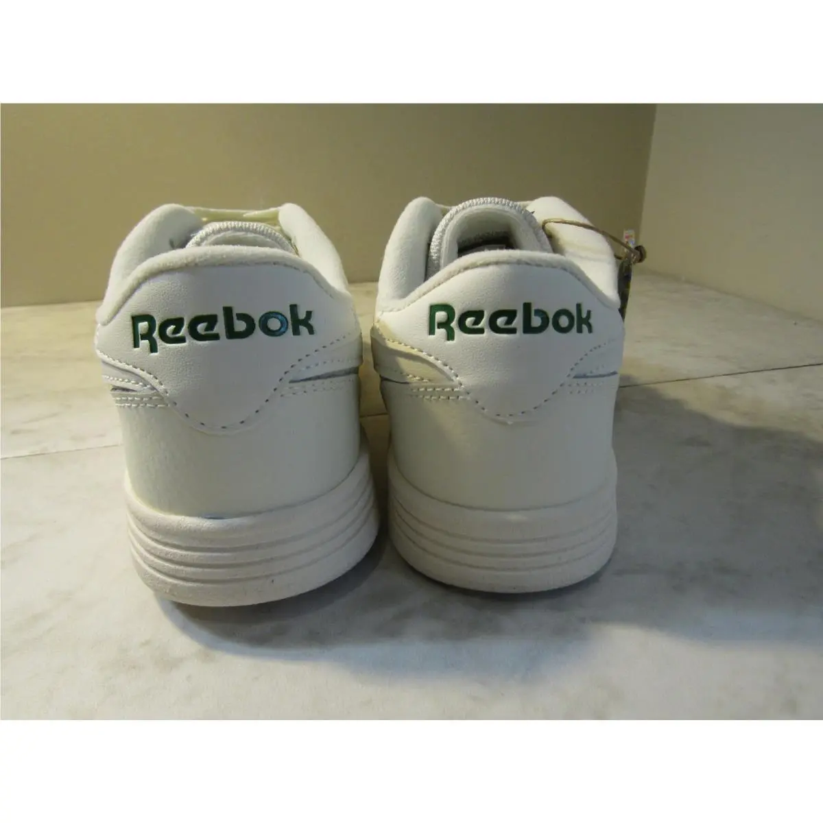 Reebok shoes - Reebok Club MEMT - Club MEMT - 195962253165 - White 3