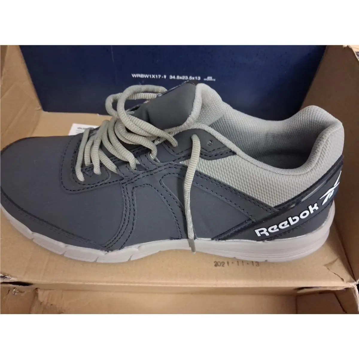 Reebok shoes - gray 4