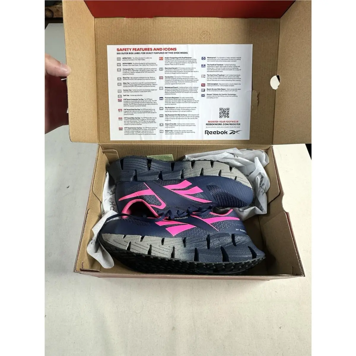 Reebok Women`s Floatzig Work Athletic Shoe Style RB309 Size 8
