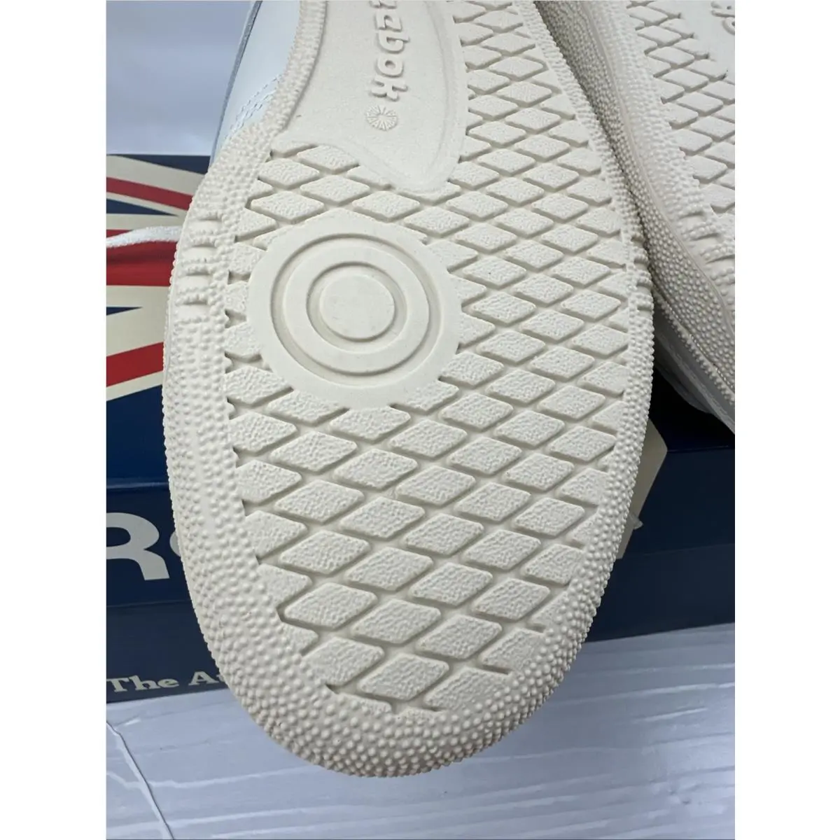 Reebok shoes - Reebok Club C - Club - 100000317 - Ivory 8