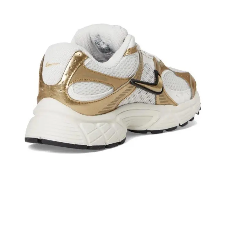 Nike shoes - Nike V5 RNR - RNR - IO7523-030 - White 2