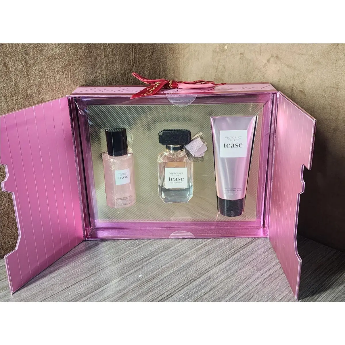 Victoria’s Secret Tease 3-PIECE Fragrance Gift Set