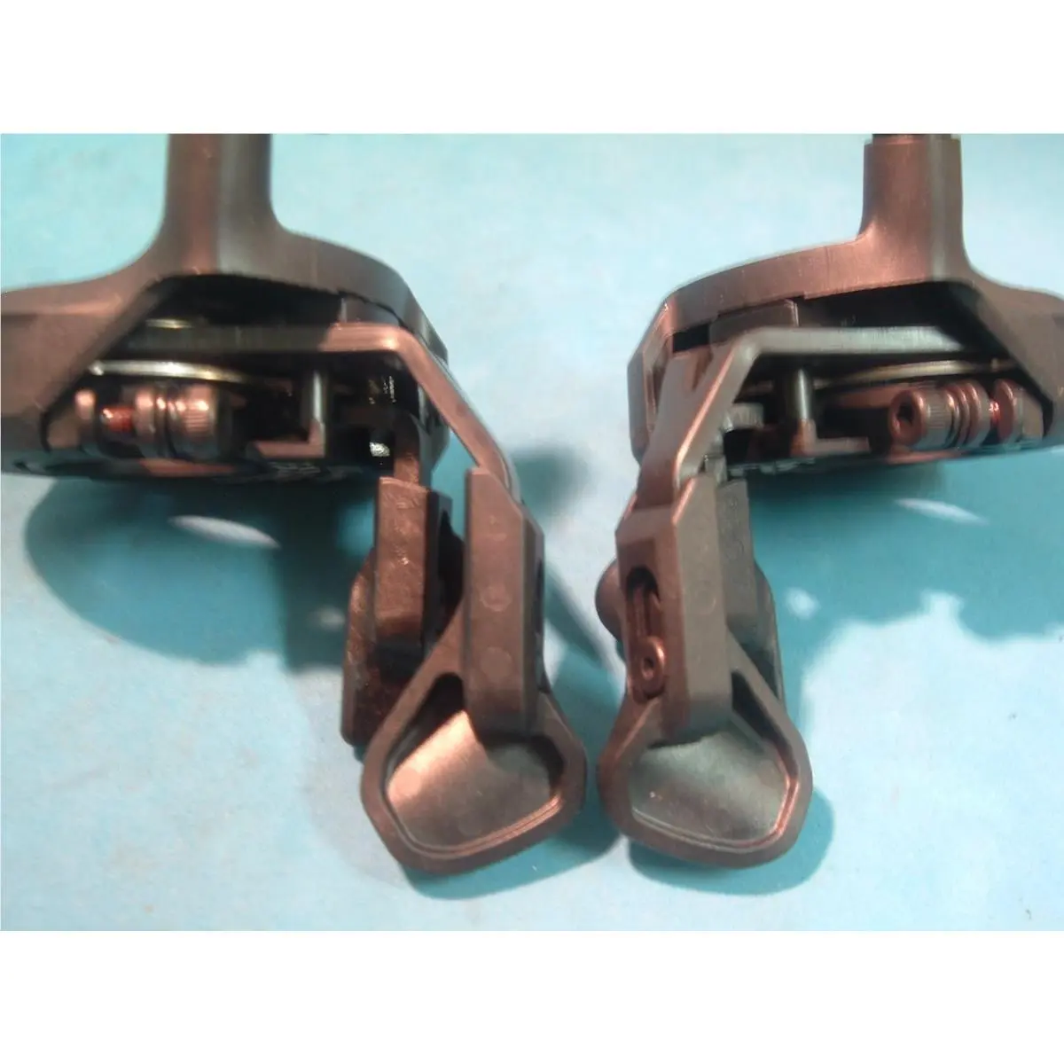 Shimano  - Shimano Deore XT SW-M8050 - Deore - SW-M8050 - Black 3