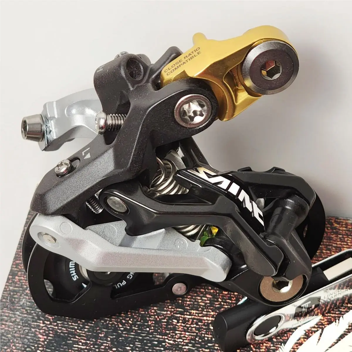 Shimano  - Shimano Saint RD-M810 - Saint - Black 1