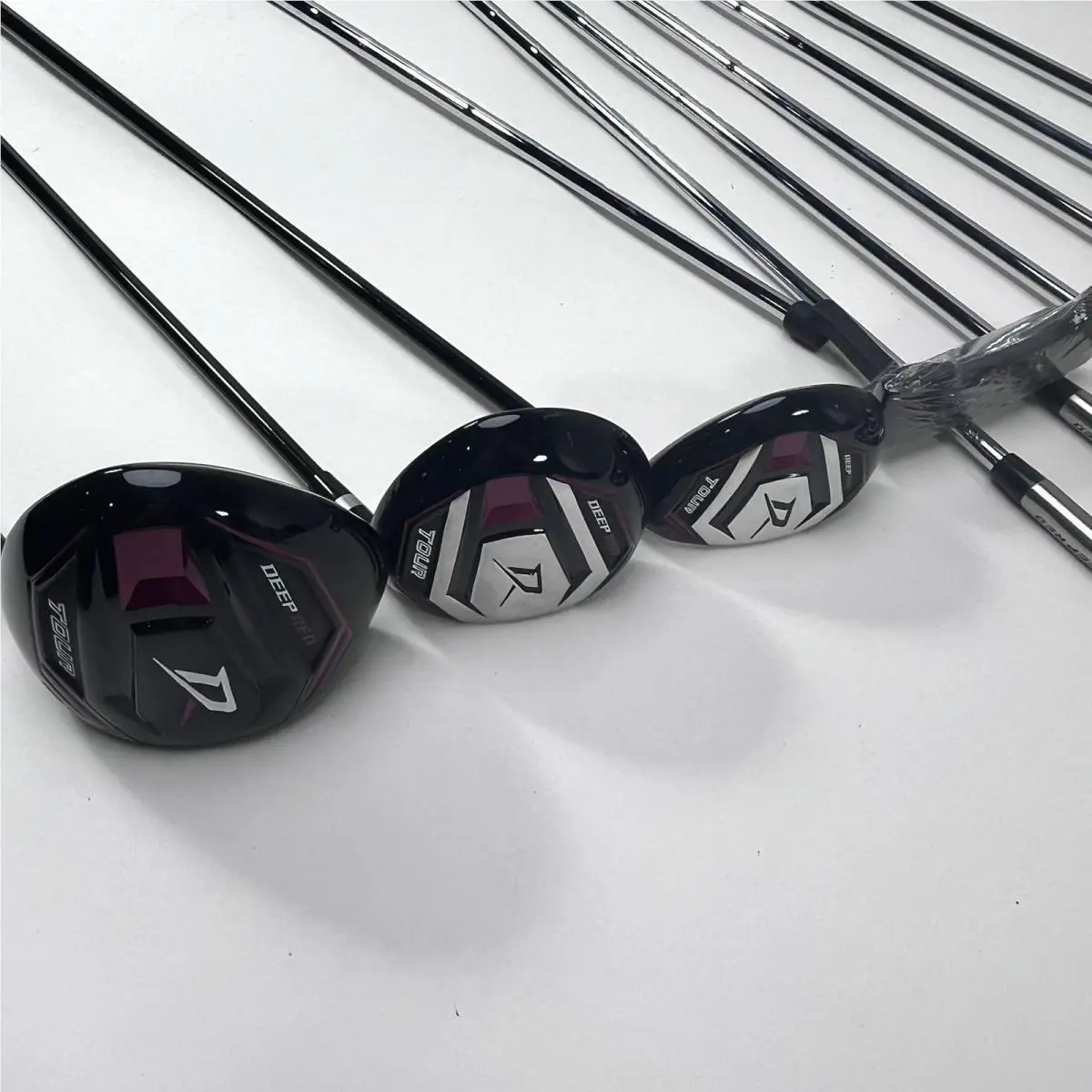 Wilson  - Deep Red Tour - Deep Red Tour - Red 1