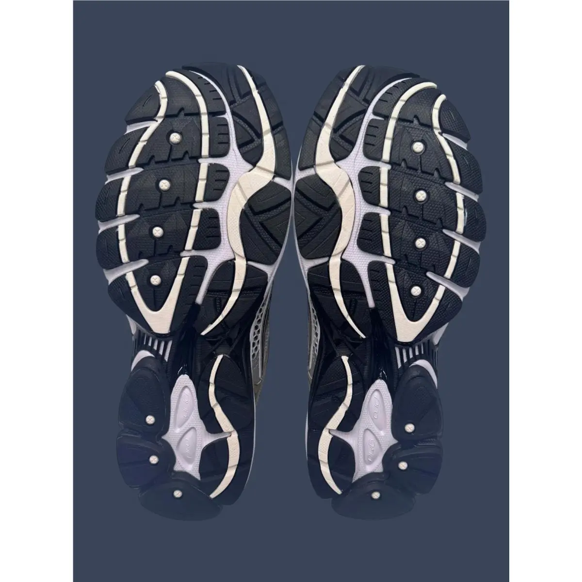 Saucony shoes - Saucony | ProGrid Omni 9 | Silver Gold | S70739-9 10