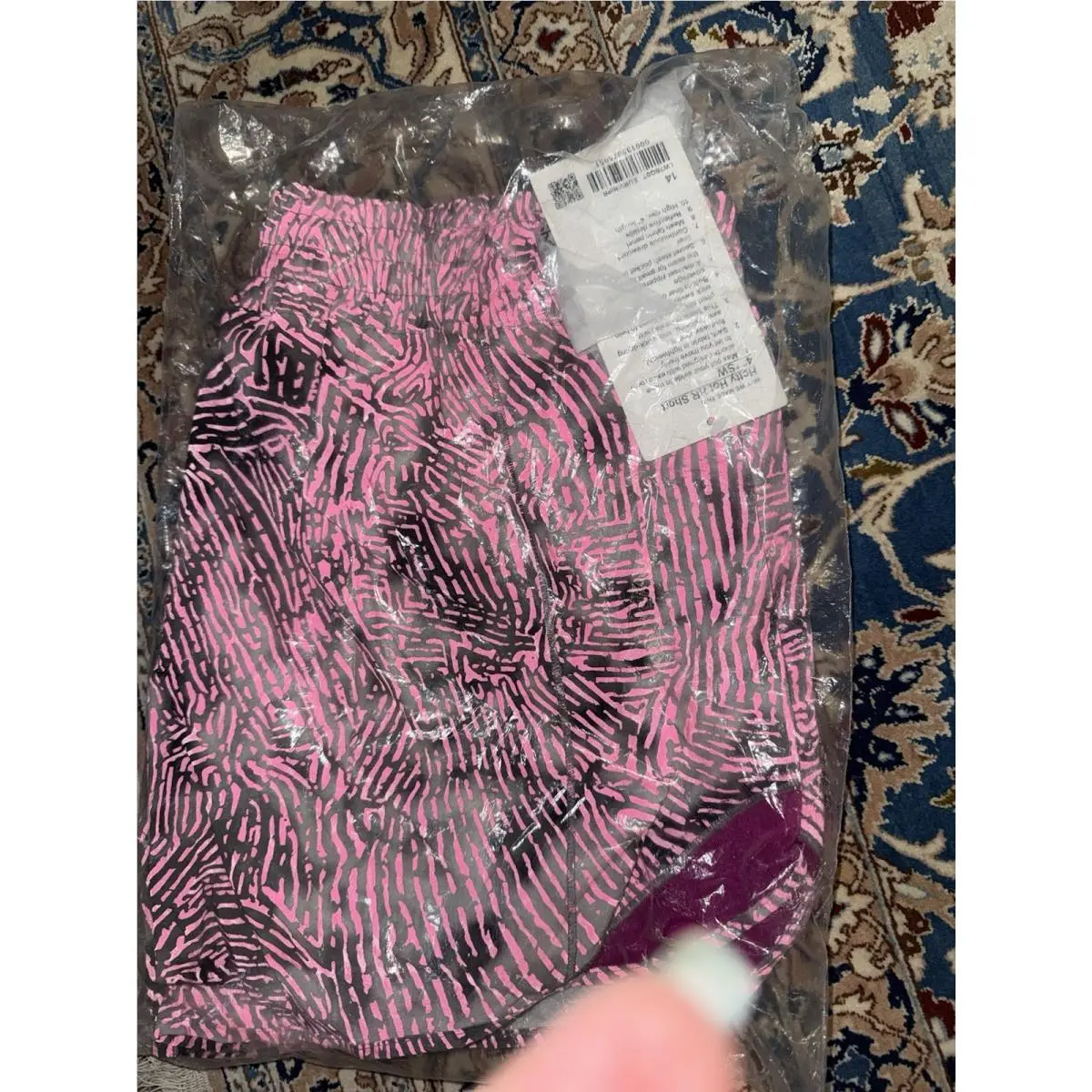 Lululemon clothing - Euphoria Grey Multi After Dusk Reflective Pink Mul 5