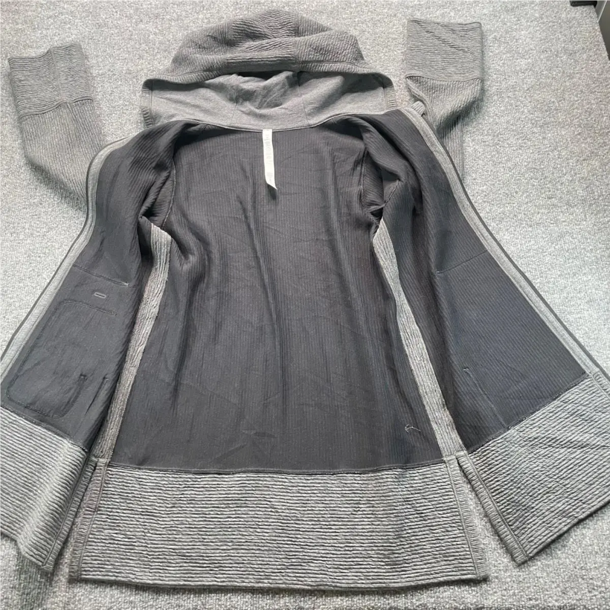 Lululemon clothing - Gray 2