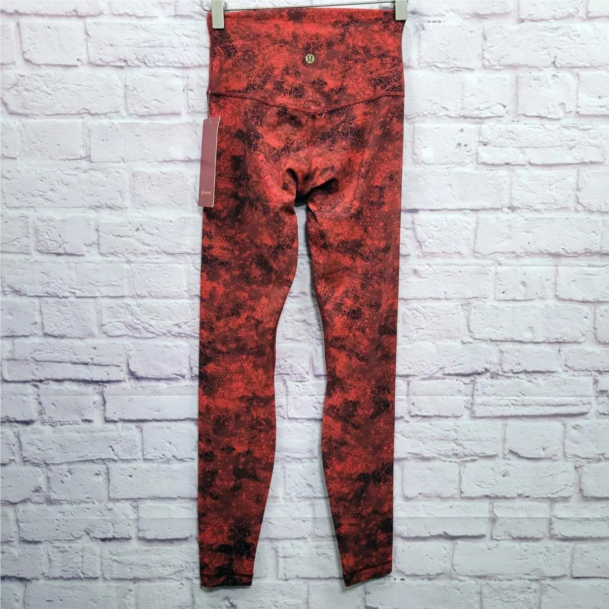 Lululemon clothing - Red 0