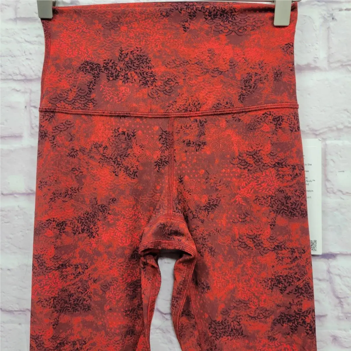 Lululemon clothing - Red 2