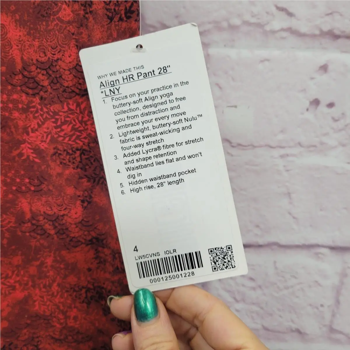 Lululemon clothing - Red 5