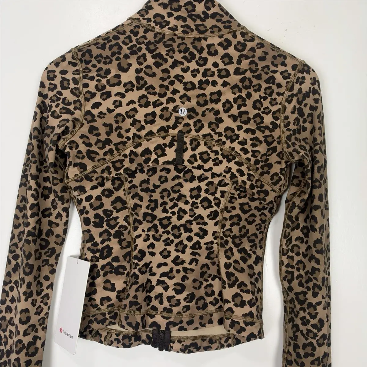 Lululemon clothing - Lululemon Define Jacket Cropped Nulu - true leopard multi 8