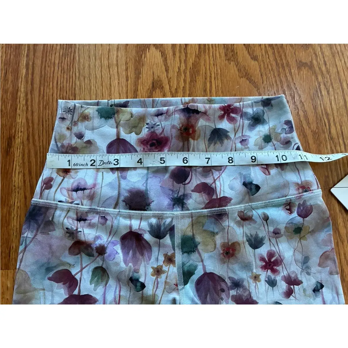 Lululemon clothing - Multicolor 8