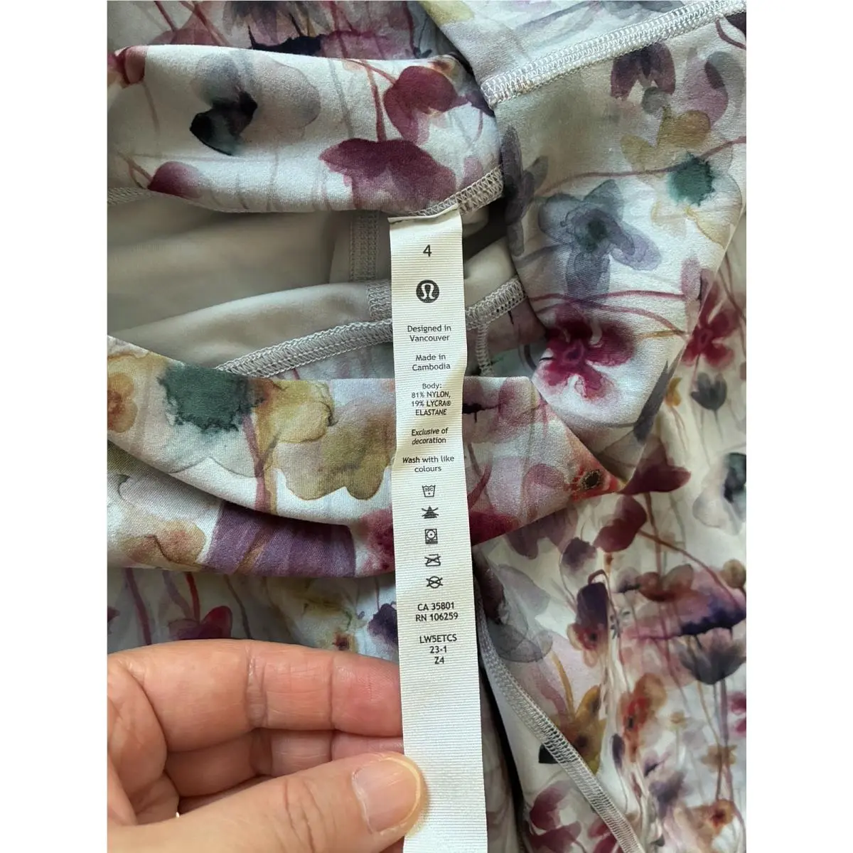 Lululemon clothing - Multicolor 7