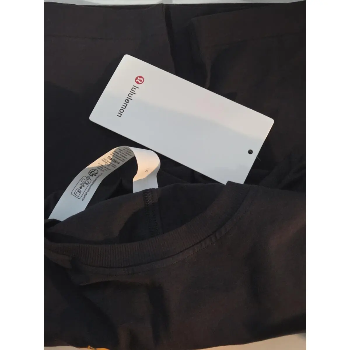 Lululemon clothing - Black, Exterior: Black 2