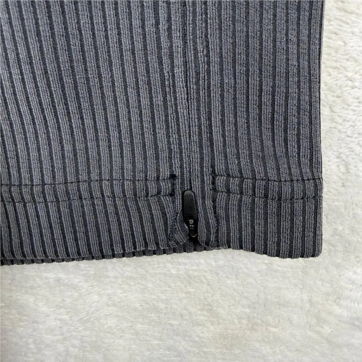 Lululemon clothing - Black 8