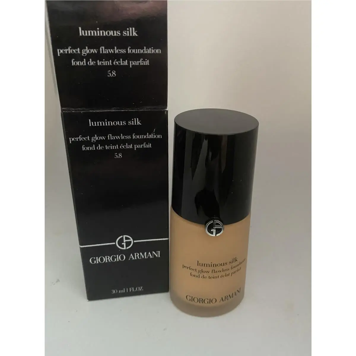 Giorgio Armani Luminous Silk Perfect Glow Foundation - 5.8 OG Formula 1 Oz