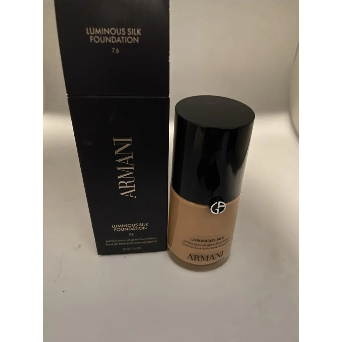 Giorgio Armani Luminous Silk Perfect Glow Foundation 7.6 1 Oz