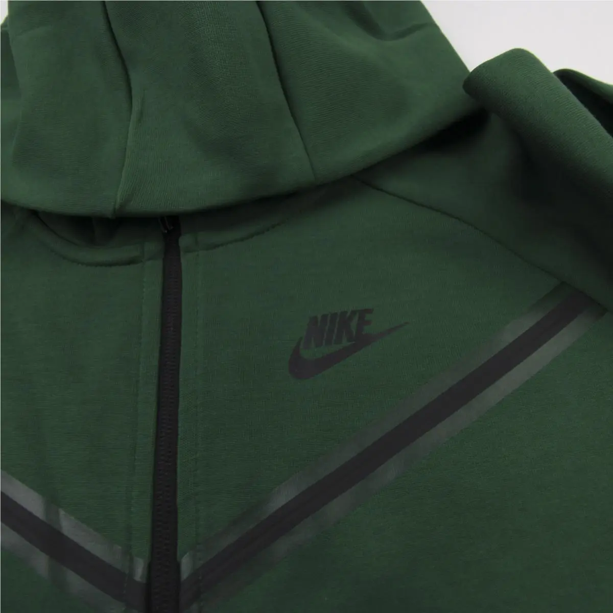 Nike clothing - Green 2