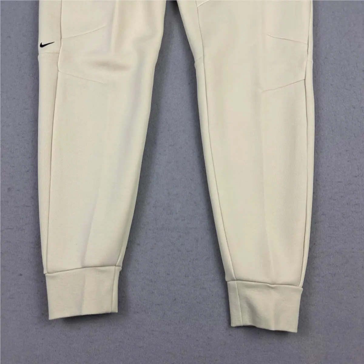 Nike clothing - Nike Tech - Tech - Beige 1