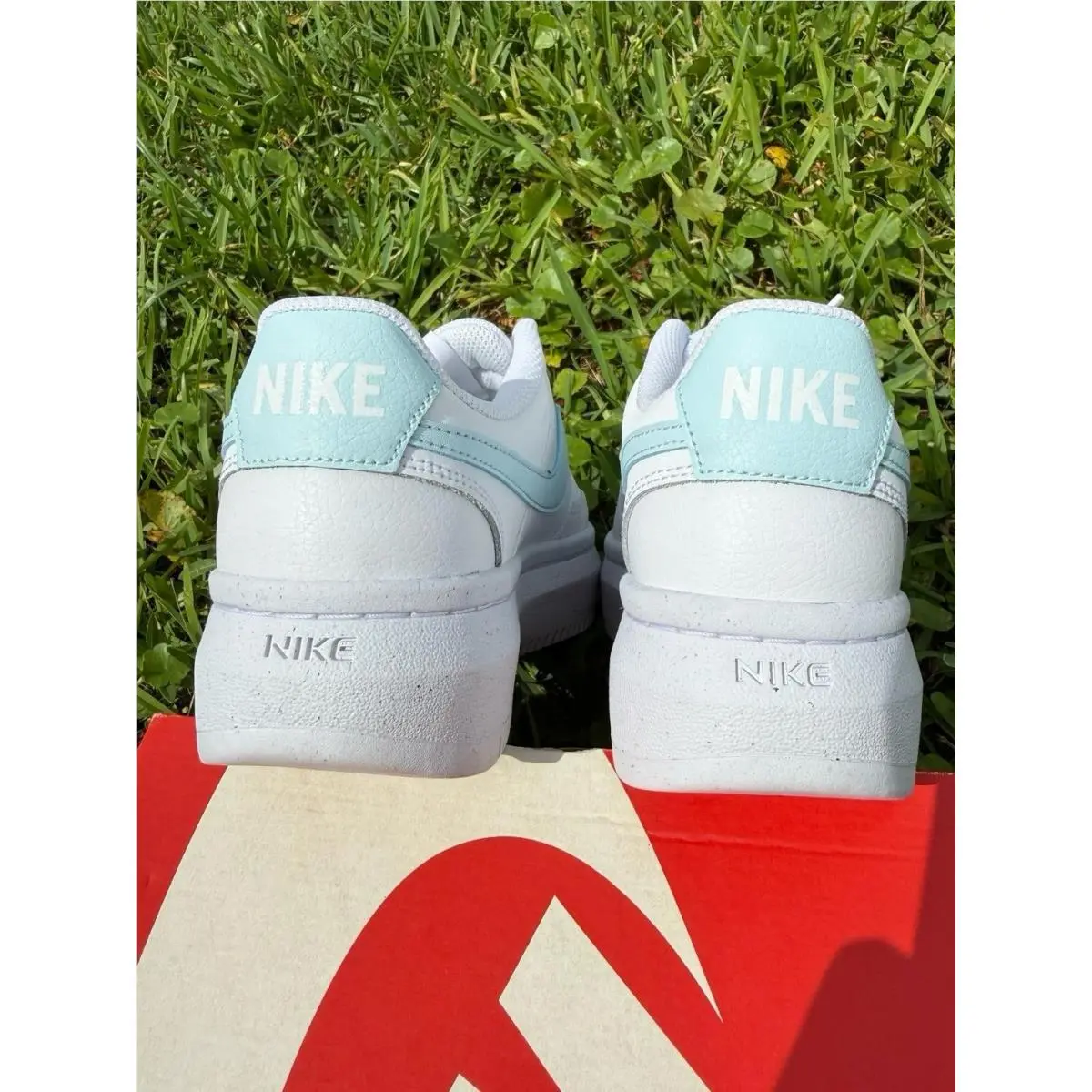 Nike shoes - Nike Essentialist - Essentialist - DZ5394-101 - WHITE / BLUE 3