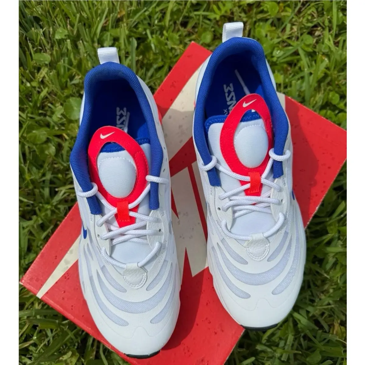Nike shoes - Nike Essentialist - Essentialist - WHITE / GLOW 2