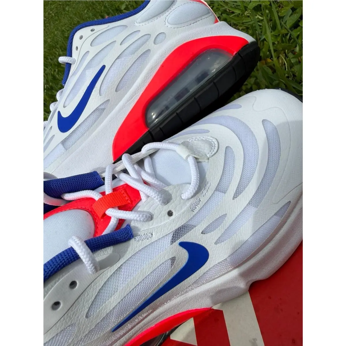 Nike shoes - Nike Essentialist - Essentialist - WHITE / GLOW 5