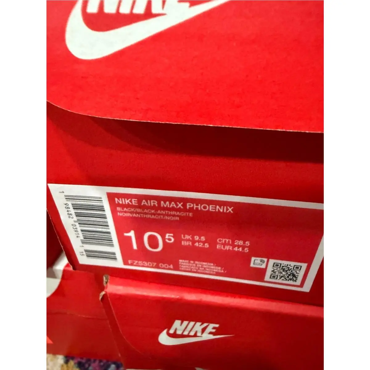 Nike shoes - Black 4