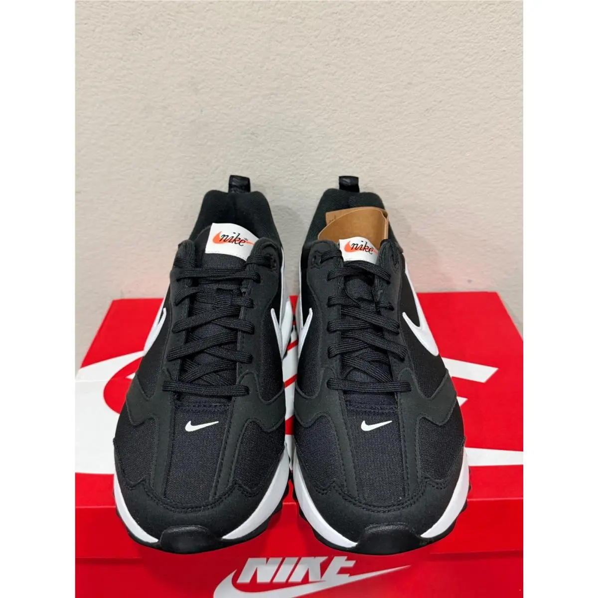 Nike shoes - Black 1
