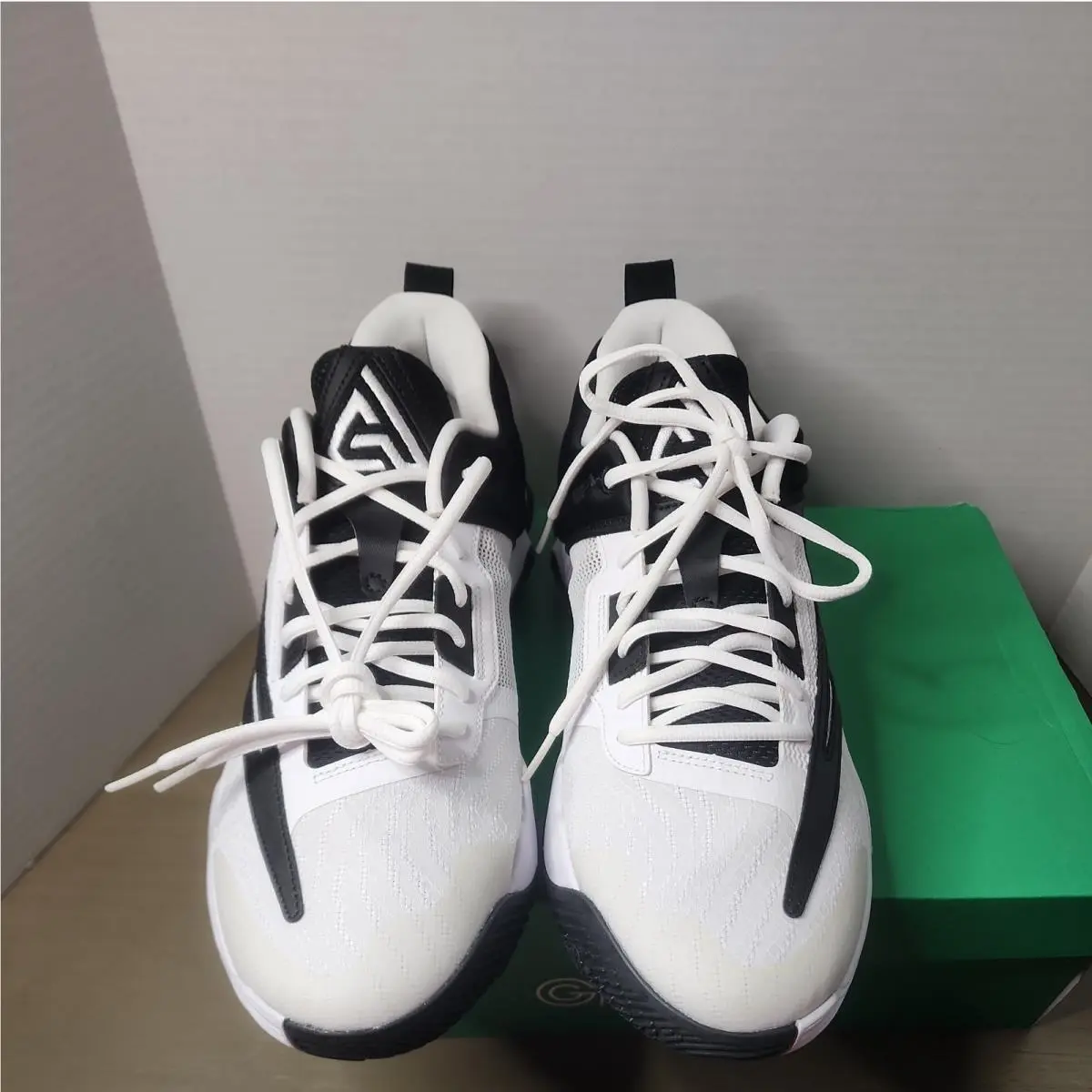 Nike shoes - Nike Giannis Immortality - Giannis Immortality - White 2