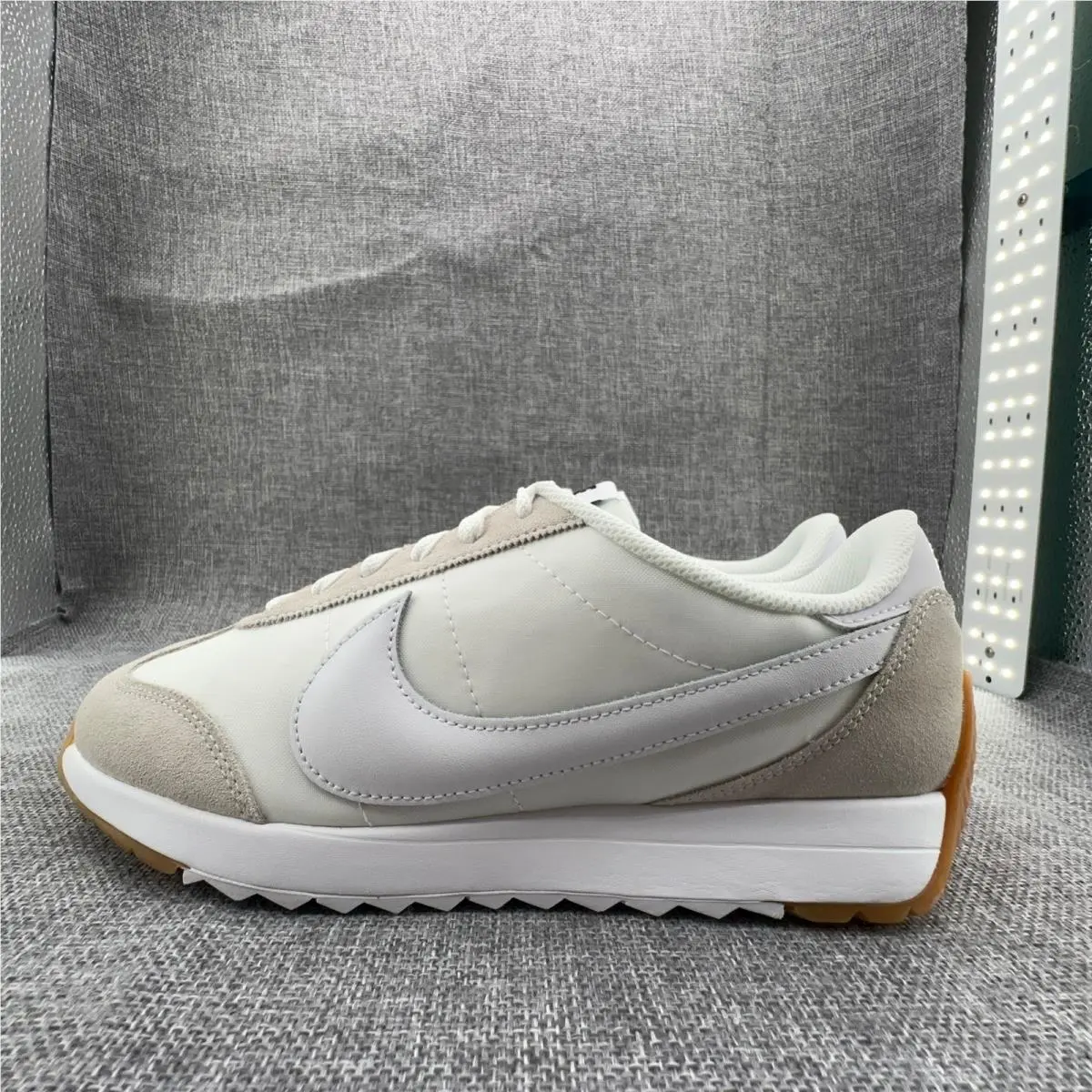 Nike shoes - Nike Pacific - Pacific - White 3